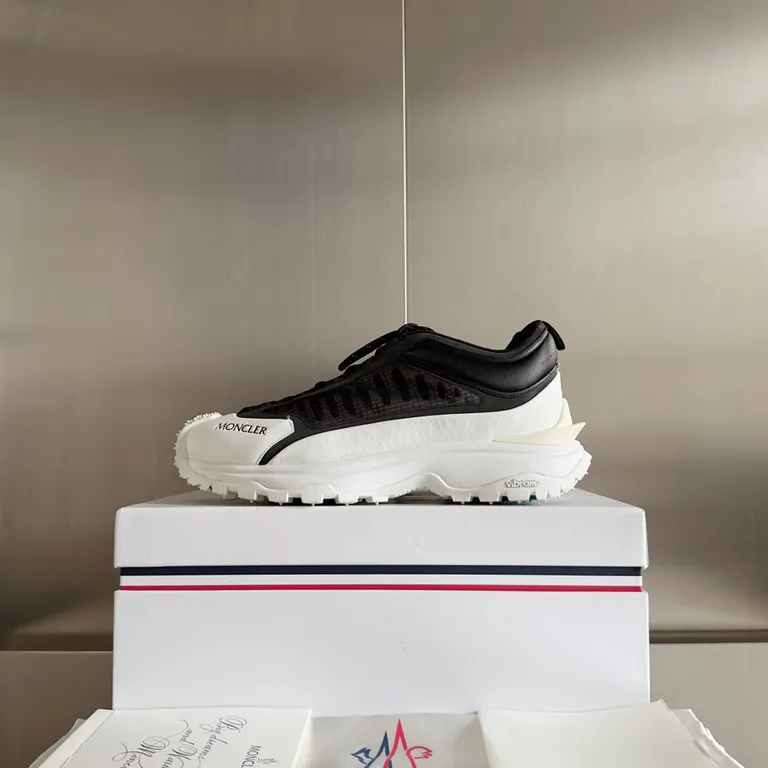 Moncler Shoe 